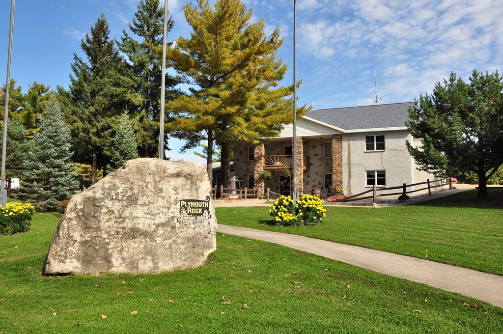 Plymouth Rock Camping Resort Rustic Cabin Elkhart Lake 외부 사진