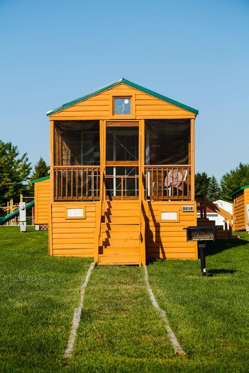 Plymouth Rock Camping Resort Rustic Cabin Elkhart Lake 외부 사진