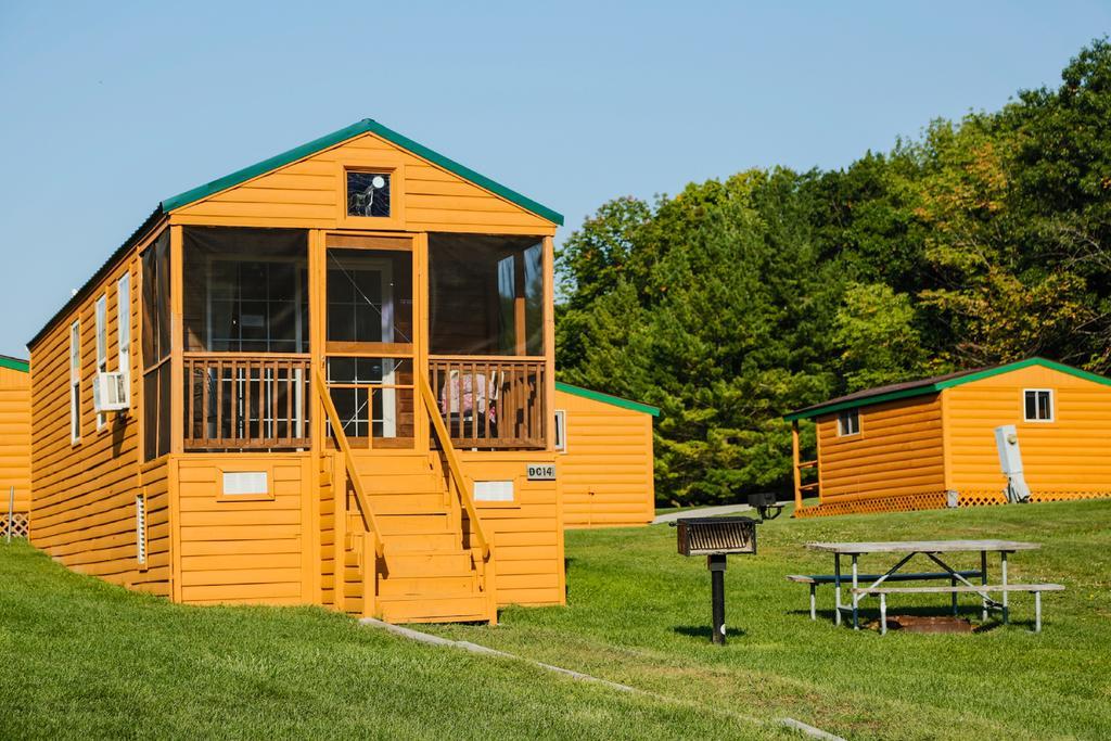 Plymouth Rock Camping Resort Rustic Cabin Elkhart Lake 외부 사진